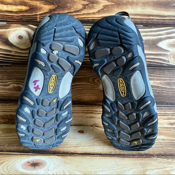 KEEN Koven Low Waterproof Hiking Shoe Sneaker 7.5 - Picture 7 of 8